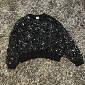 NWOT spotted cropped sweatshirt